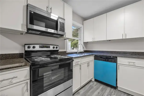 2504 Cromwell Drive, Norfolk, VA 23509