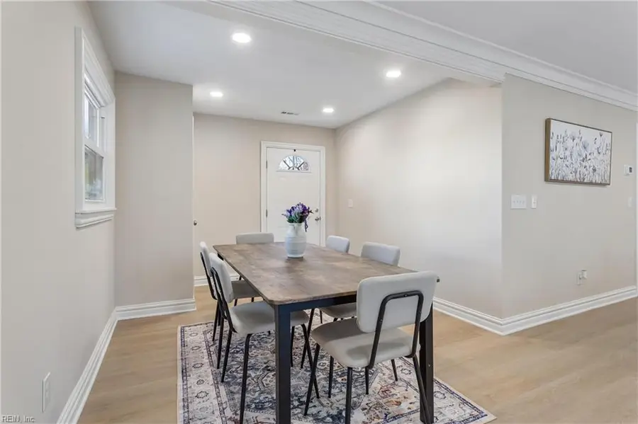 3905 W Colonial Parkway, Virginia Beach, VA 23452 - #3