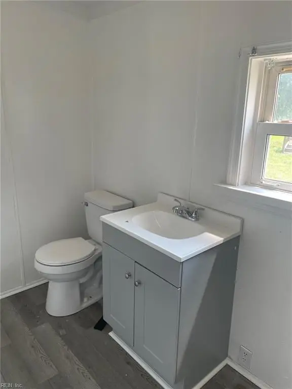 630 Brook Avenue, Suffolk, VA 23434 - #2