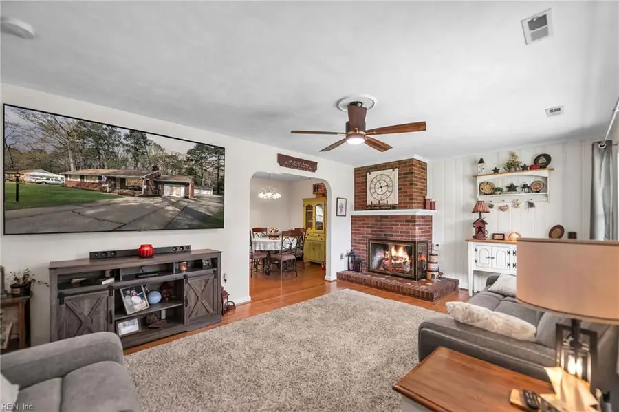 21 Executive Drive, Newport News, VA 23606 - #2