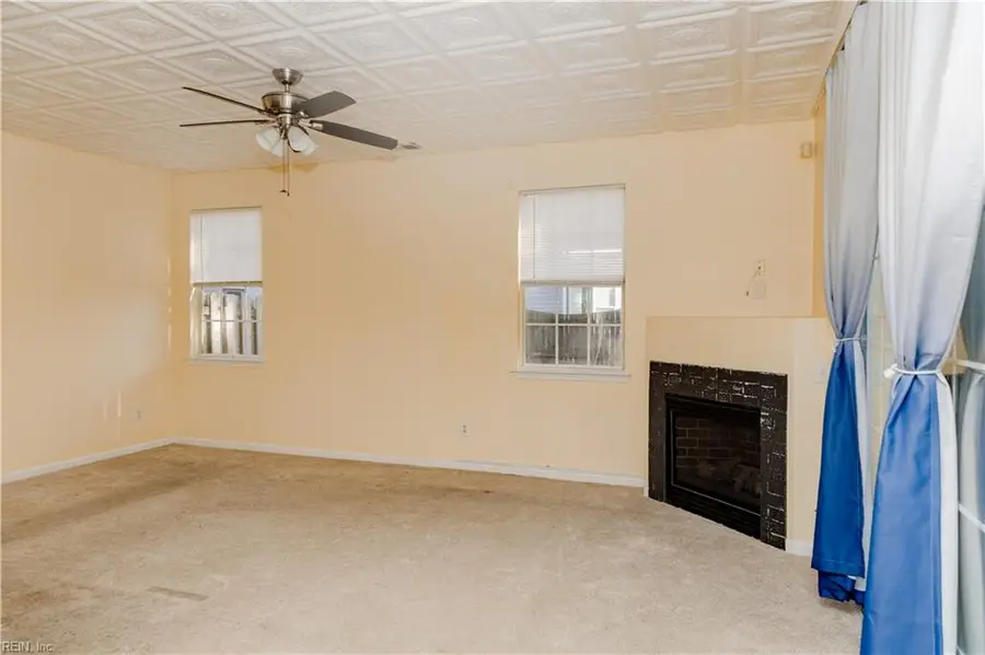 40 Angelia Way, Hampton, VA 23663 - #2