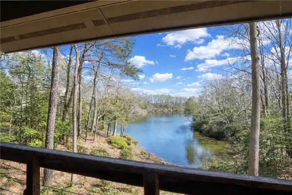 50-E Villa Ridge Drive #7-E, Hartfield, VA 23071