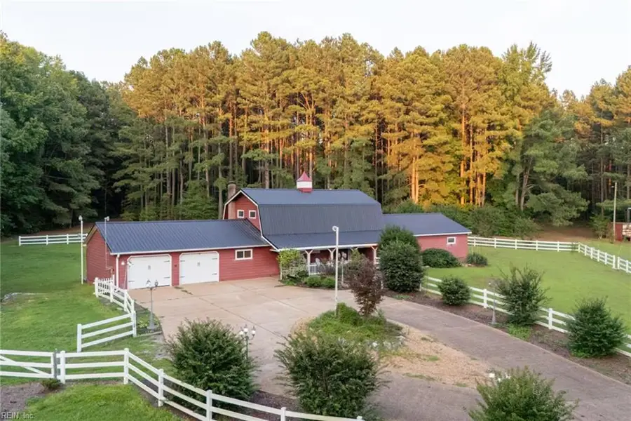 1058 Pine Log Road, Skippers, VA 23879 - #2