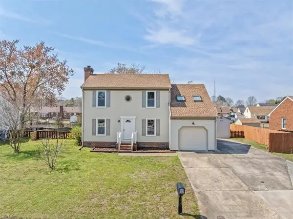 828 Cranston Drive, Chesapeake, VA 23320