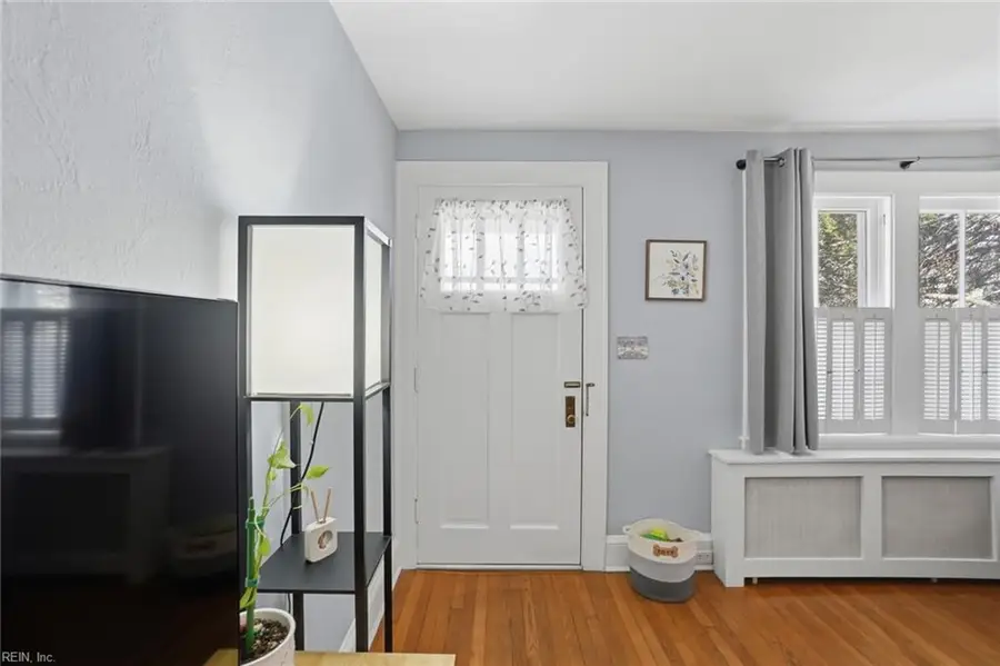1164 Jamestown Crescent, Norfolk, VA 23508 - #3