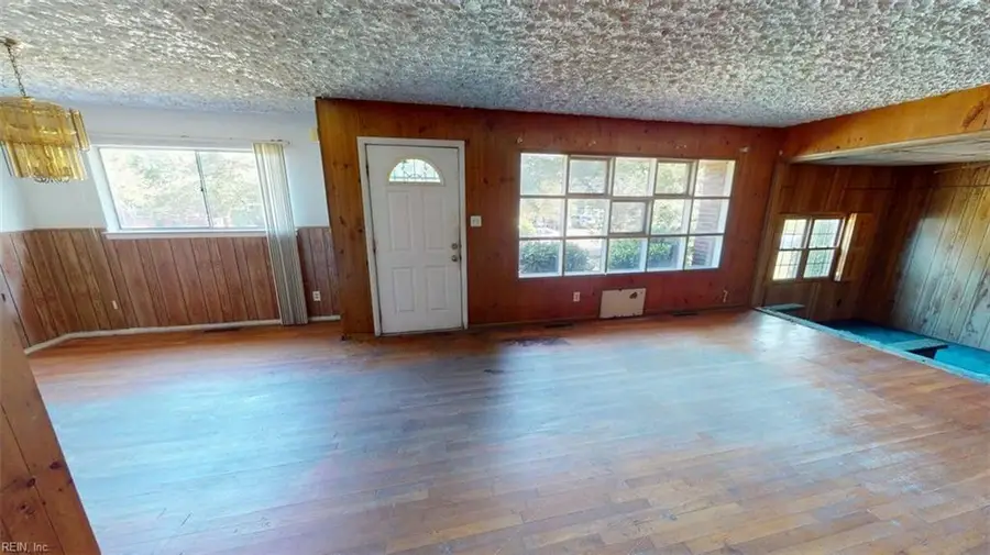 5421 Berry Hill Road, Norfolk, VA 23502 - #2