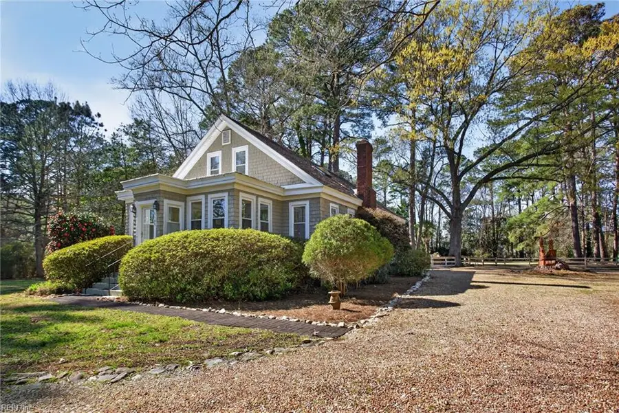 1105 Waters Road, Chesapeake, VA 23322 - #3