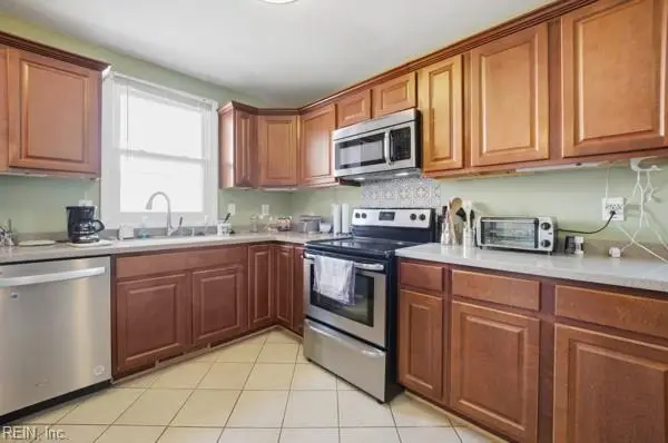 1207 Yeadon Road, Chesapeake, VA 23324