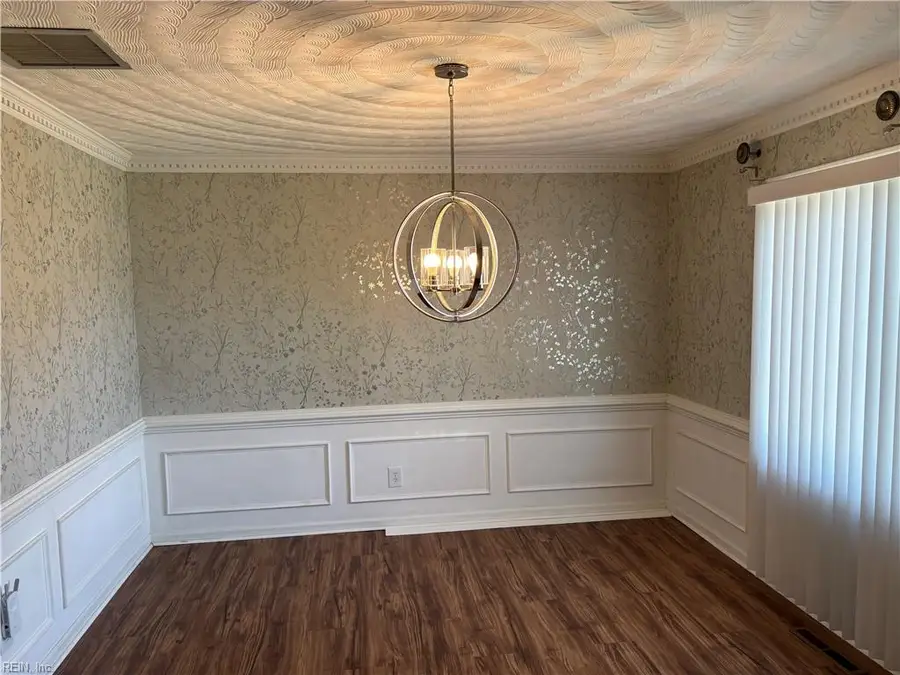 2500 Rock Creek Drive, Chesapeake, VA 23325 - #3