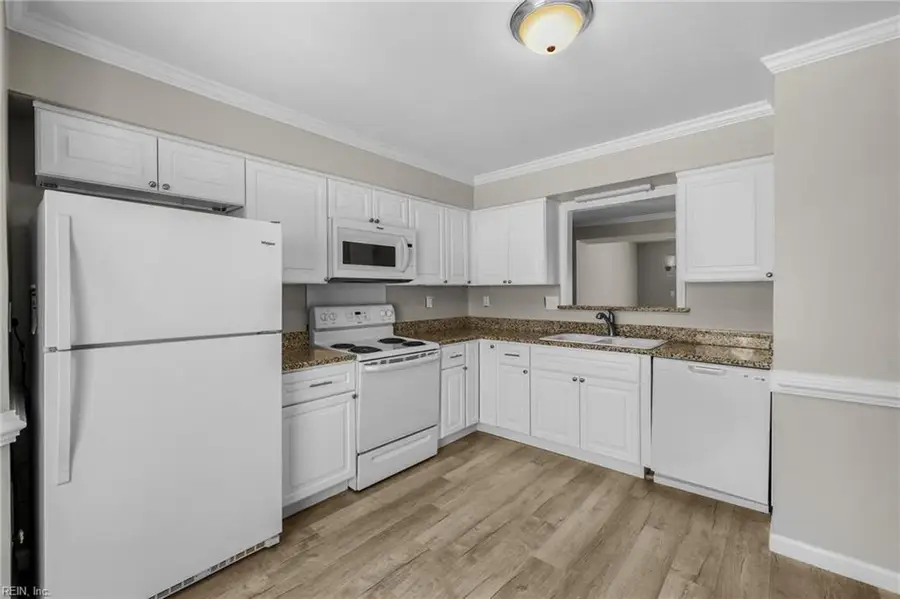 2409 Rennie Drive, Virginia Beach, VA 23454 - #3