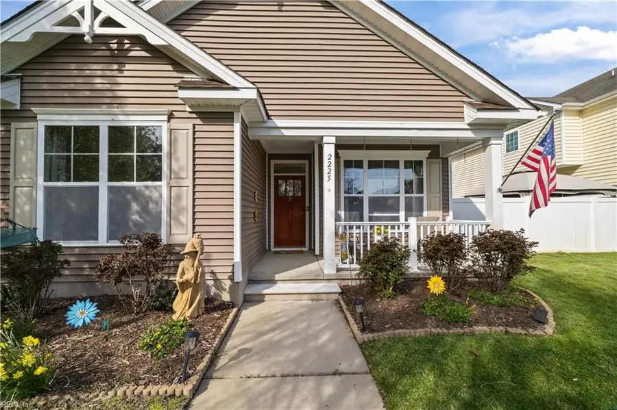 2225 Welbeck Lane, Virginia Beach, VA 23456 - #2