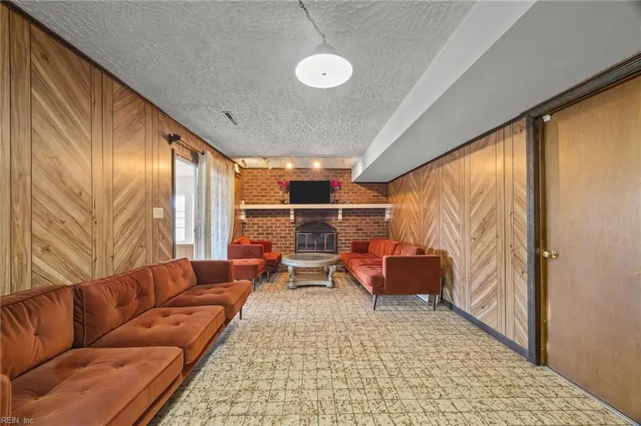 36 Whetstone Drive, Hampton, VA 23666 - #2