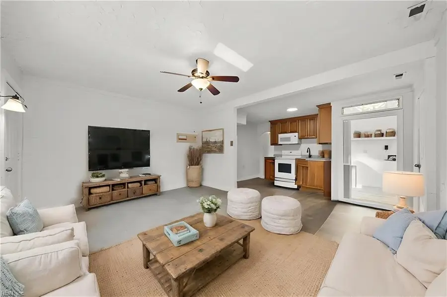 1336 Modoc Avenue, Norfolk, VA 23518 - #3