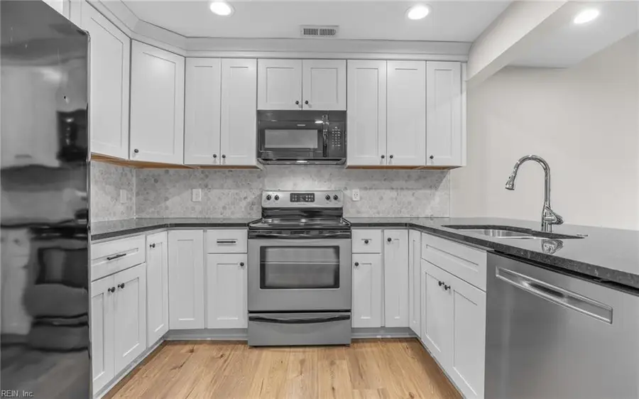 1206 Stockley Gardens #405, Norfolk, VA 23517 - #3