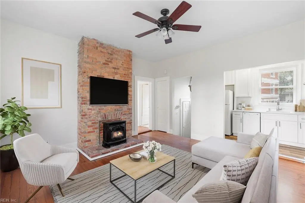 407 Warren Crescent #2, Norfolk, VA 23507 - #1