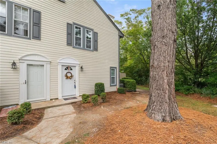 134 Castilian Drive, Virginia Beach, VA 23462 - #2