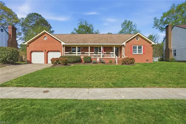 888 Le Cove Drive, Virginia Beach, VA 23464