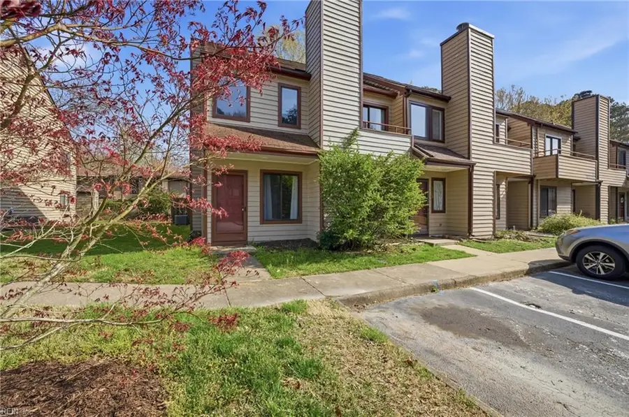 1122 N Green Drive, Newport News, VA 23602 - #2