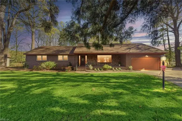 109 Rebecca Drive, Seaford, VA 23696