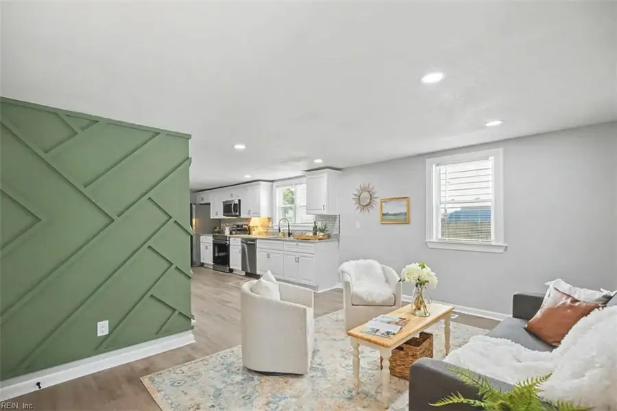 27 Maplewood Street, Hampton, VA 23669 - #3