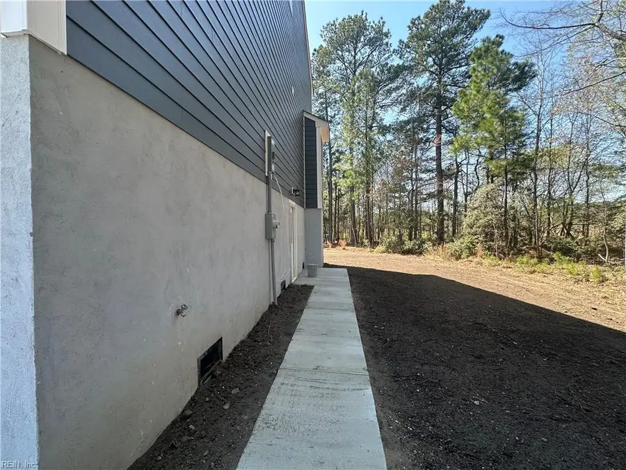 207 Hall Road, Hampton, VA 23664 - #3