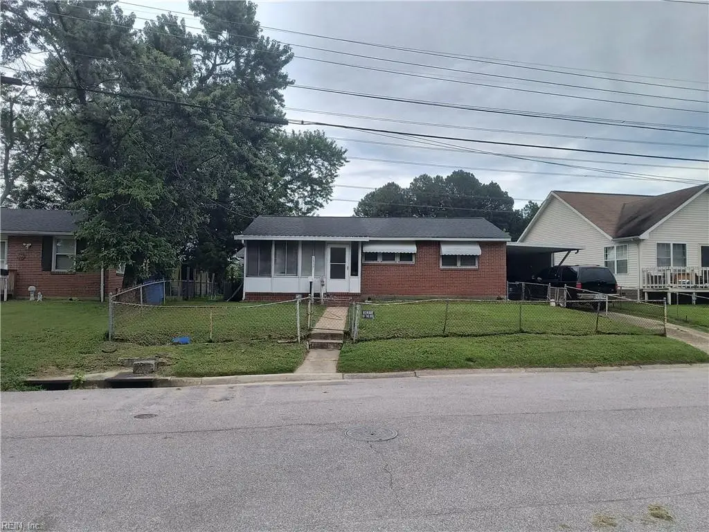 1317 Yeadon Road, Chesapeake, VA 23324 - #1