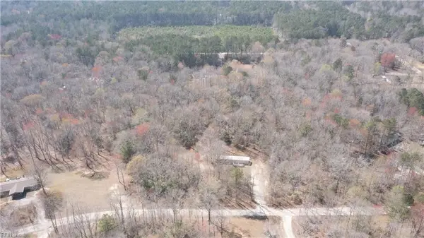 8198 Beaver Pond Road, Gloucester, VA 23061