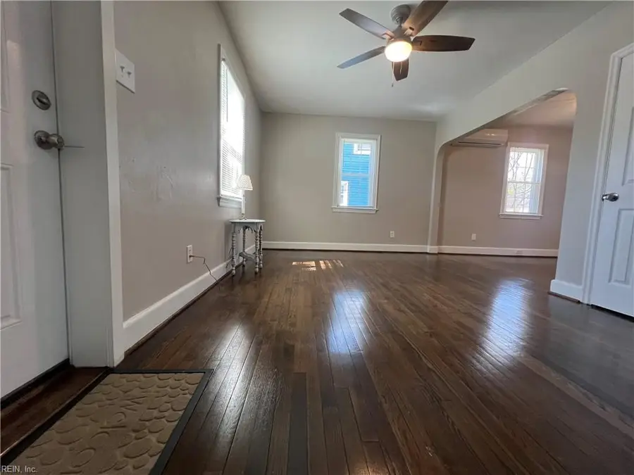 2 Monroe Drive, Hampton, VA 23669 - #2