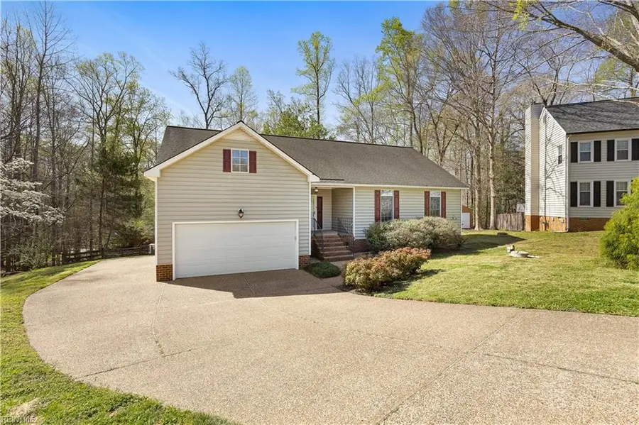 3720 Shackleton Ln, Williamsburg, VA 23188 - #3