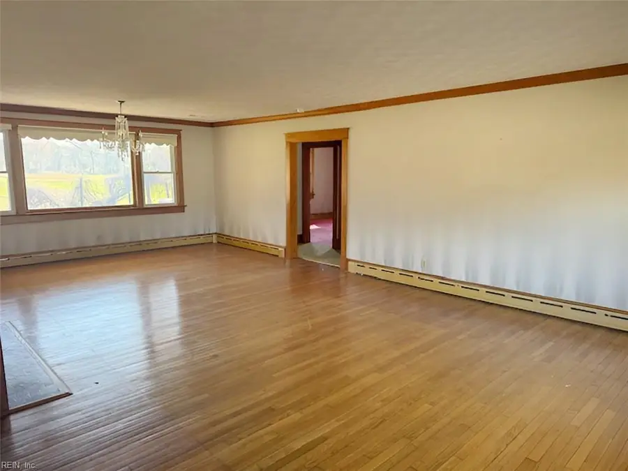 121 Circle Drive, Port Haywood, VA 23138 - #3