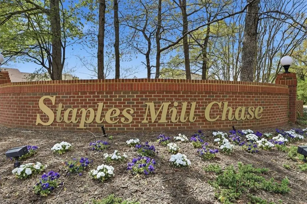 5041 Gatehouse Way, Virginia Beach, VA 23455 - #1