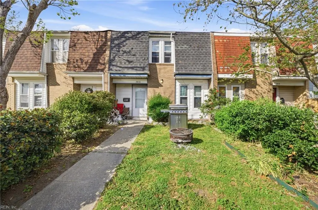 5816 Cherokee Cluster Common N, Virginia Beach, VA 23462 - #1