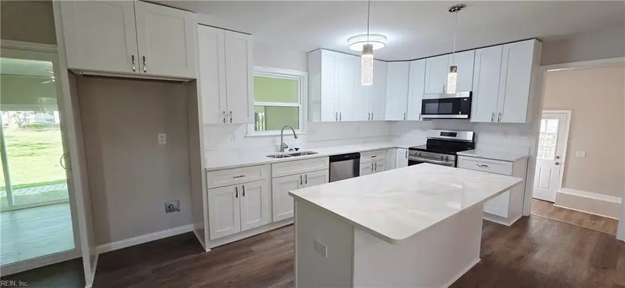 704 Burgesses Lane, Virginia Beach, VA 23452 - #3