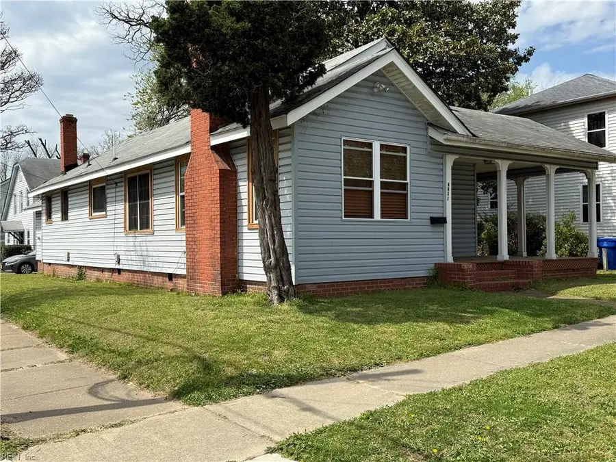 2201 Roanoke Avenue, Newport News, VA 23607 - #2