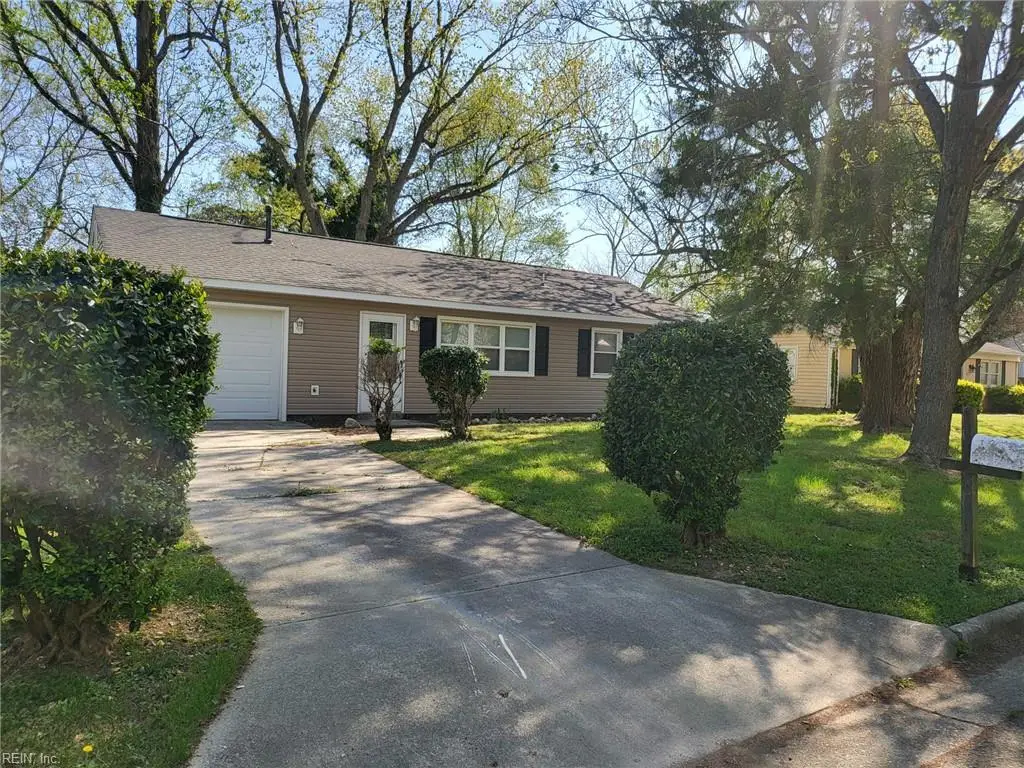 120 Schooner Drive, Newport News, VA 23602 - #1