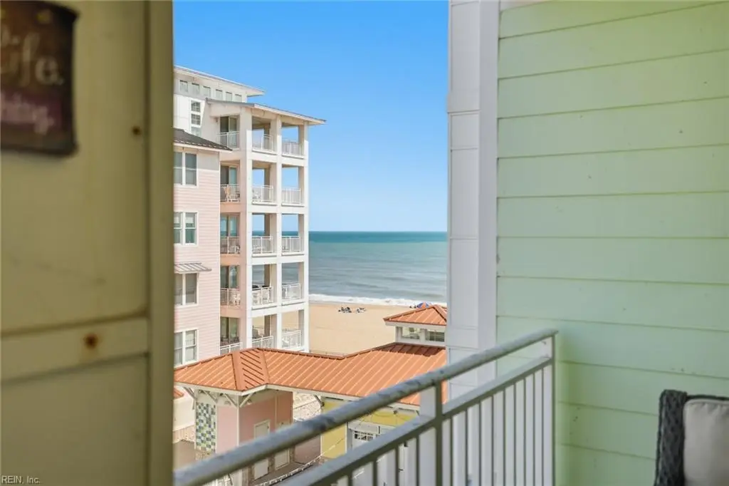 3738 Sandpiper Road #301B, Virginia Beach, VA 23456 - #1