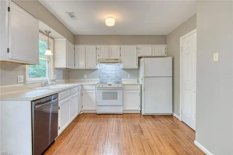 2815 Oak Hill Drive, Williamsburg, VA 23185 - #2