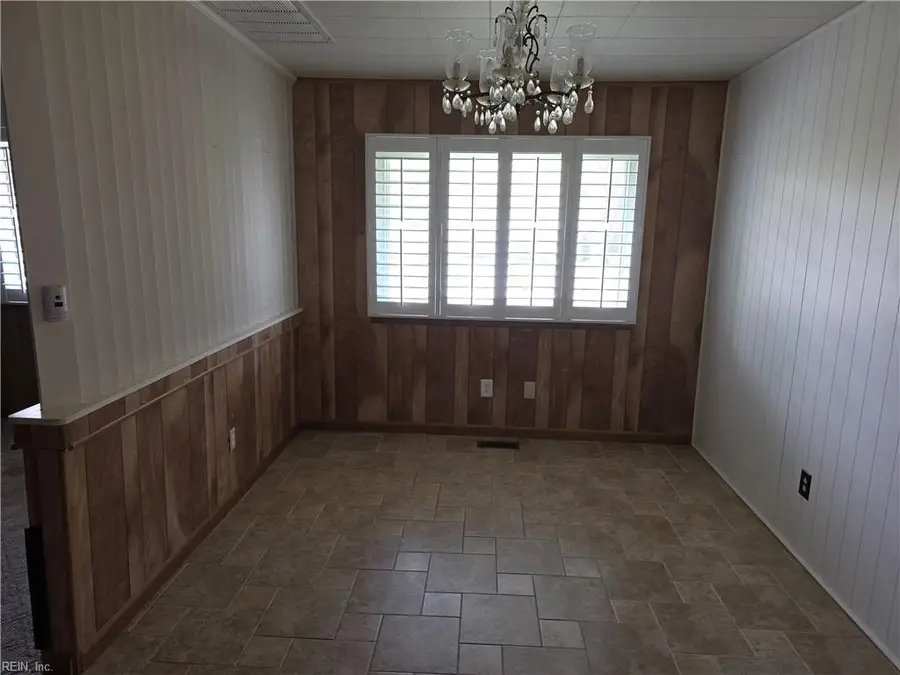 425 Stockton Street, Hampton, VA 23669 - #2