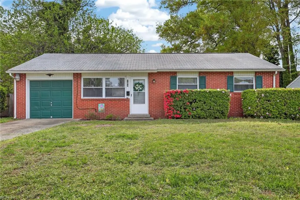 705 New Bern Avenue, Hampton, VA 23669 - #1
