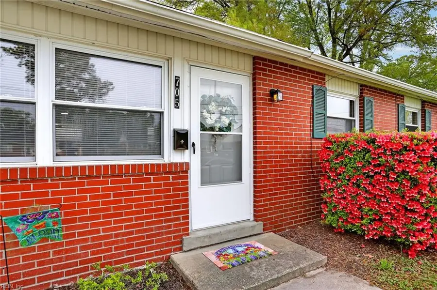705 New Bern Avenue, Hampton, VA 23669 - #3
