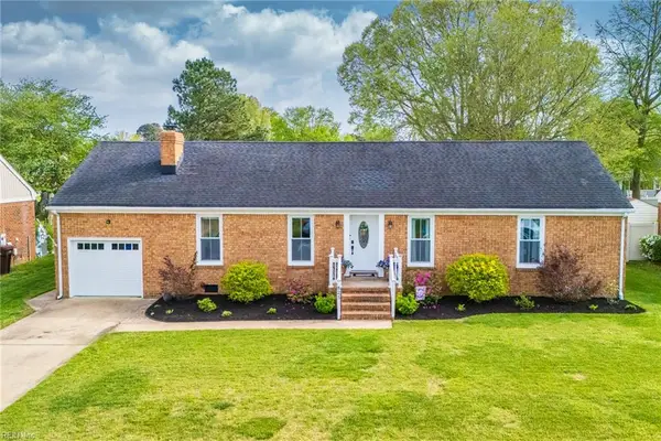 825 Loblolly Court, Chesapeake, VA 23322