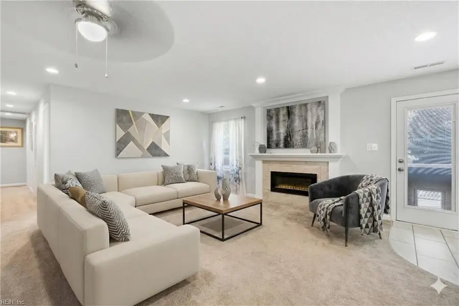 627 Luray Terrace, Chesapeake, VA 23322 - #2