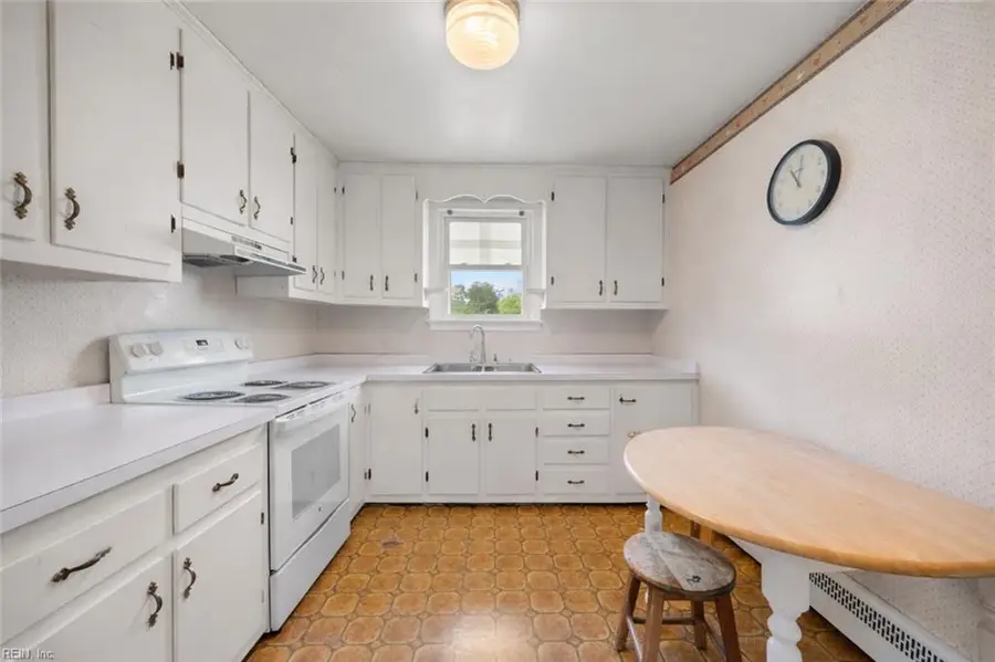 271 Toy Avenue, Virginia Beach, VA 23462 - #3