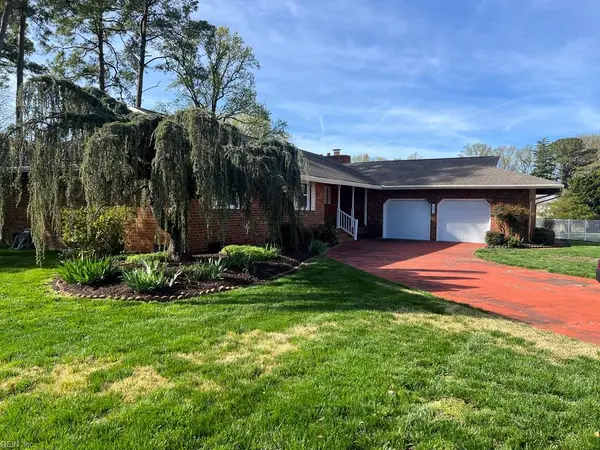 207 Captains Court, Hampton, VA 23669