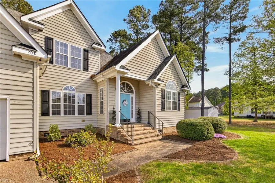 709 Bristol Street, Smithfield, VA 23430 - #2