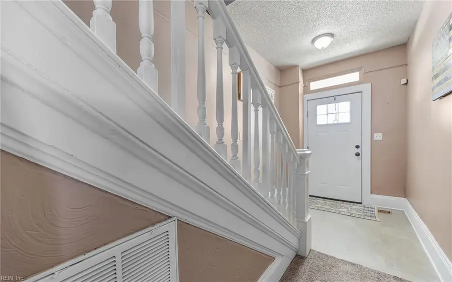 3215 Peronne Avenue, Norfolk, VA 23509 - #3