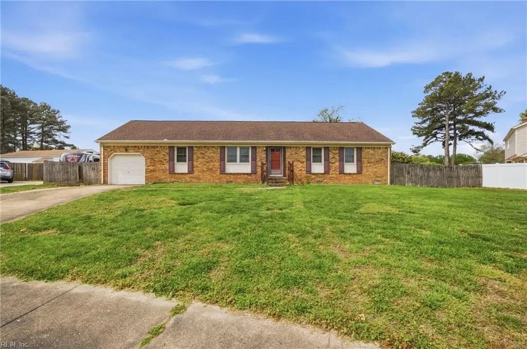 704 Sandlewood Lane, Chesapeake, VA 23322 - #1