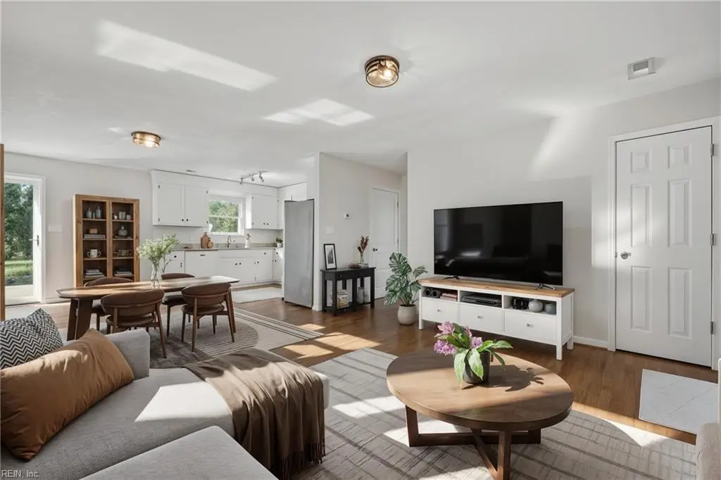 2017 Iowa Street, Chesapeake, VA 23323 - #1