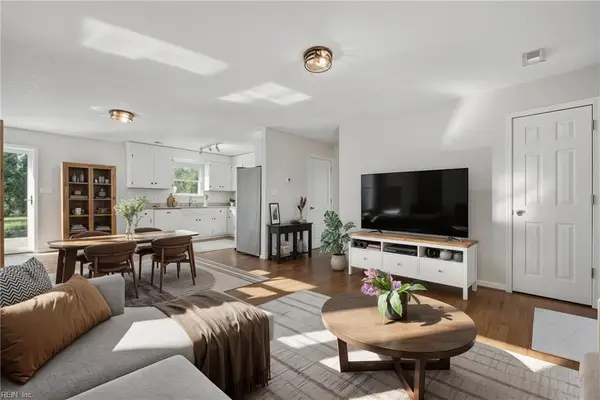 2017 Iowa Street, Chesapeake, VA 23323