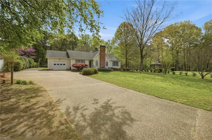3119 Henry Hogge Lane, Hayes, VA 23072 - #2